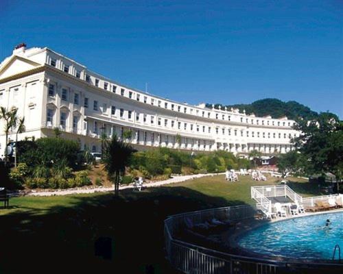 **Sunny And Bright, Thatchers Rock One Bed Beach Front Apartment*** Torquay Exterior photo